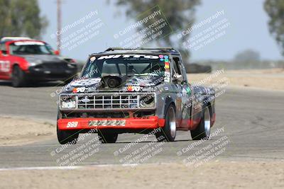media/Sep-28-2025-24 Hours of Lemons (Sun) [[5dfe0e5f6e]]/10am (Off Ramp Exit)/
